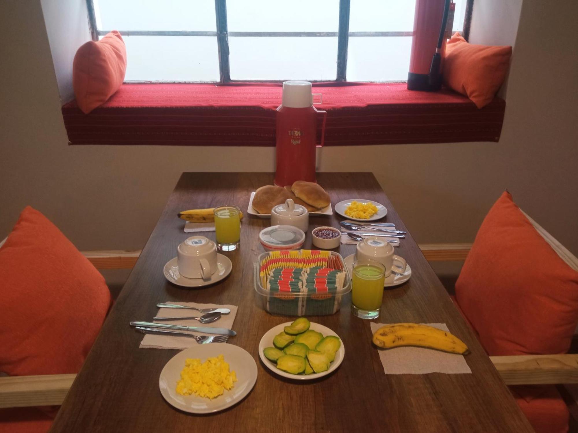 Hostel Tupac Yupanqui House Куско Экстерьер фото