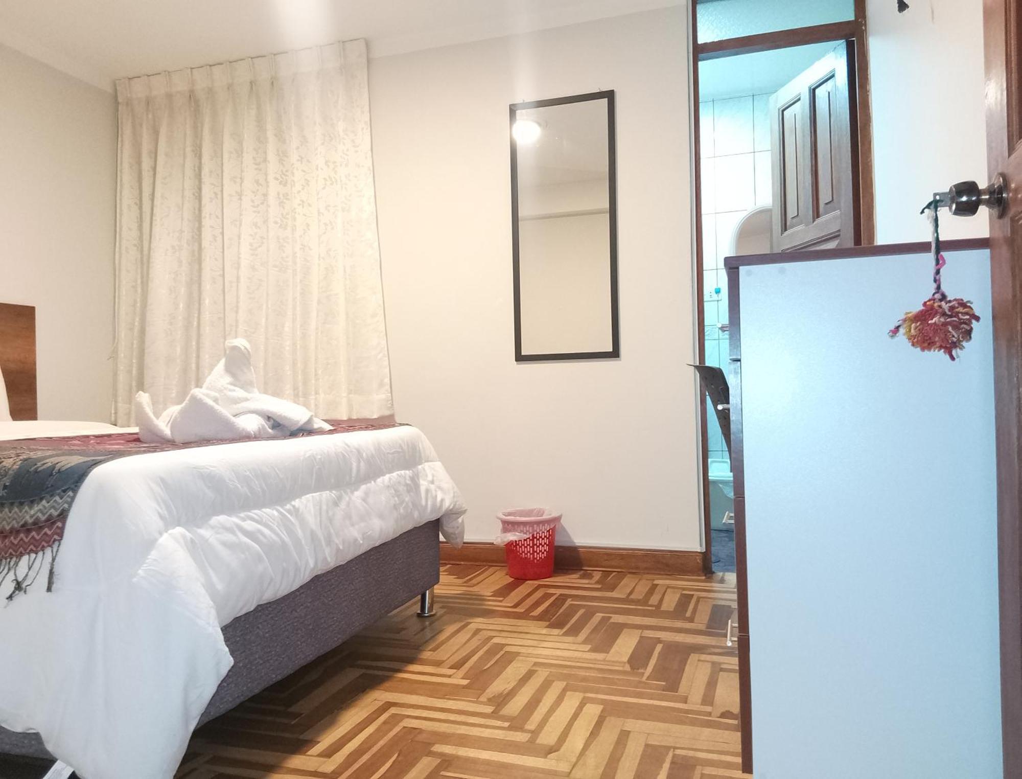 Hostel Tupac Yupanqui House Куско Экстерьер фото